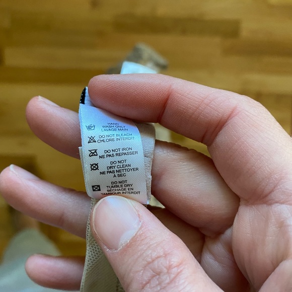 Gorgeous ID Sarrieri Designer Lace Bralette - Picture 13 of 16